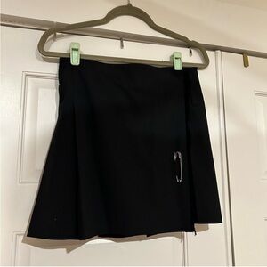 Vintage Burberry London Black Pleated Wool Mini Skirt Size 4